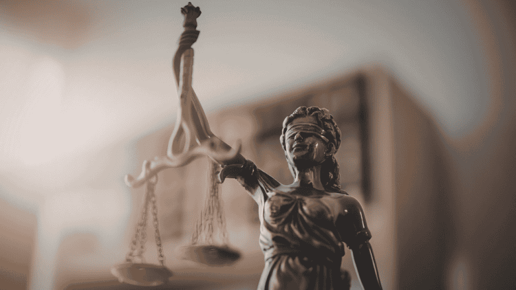 Exploring the potential of administrative benefits data to evaluate the impact of legal services
